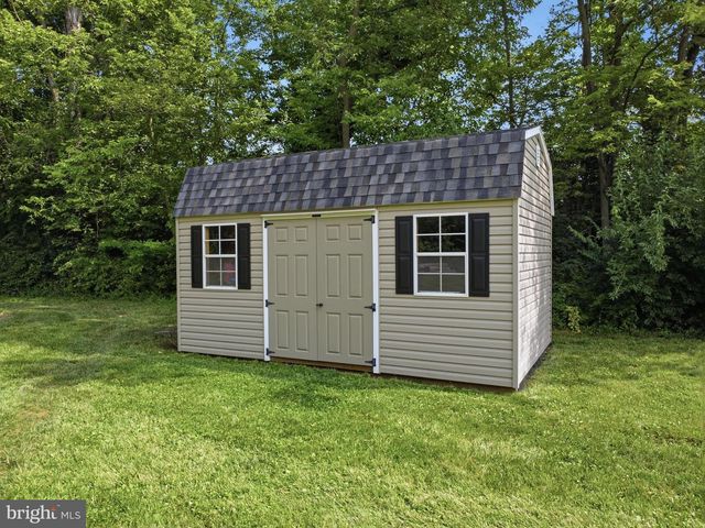 16105 WRIGHT RD, Williamsport, MD 21795