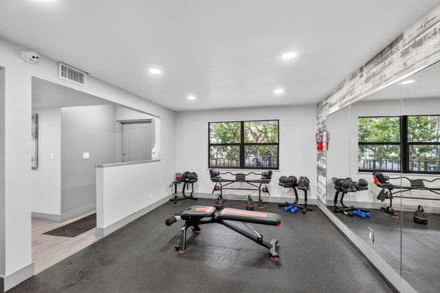 2029 N Ocean Boulevard 509, Fort Lauderdale, FL 33305