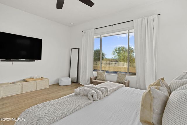 12744 N Lauterbrunnen Lane, Oro Valley, AZ 85755