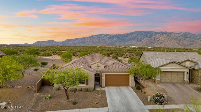 12744 N Lauterbrunnen Lane, Oro Valley, AZ 85755