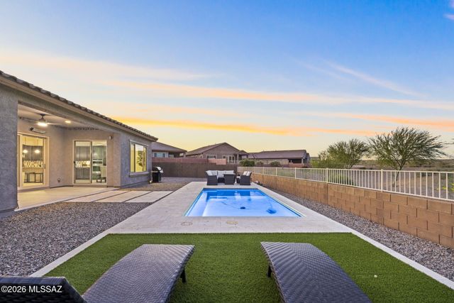 12744 N Lauterbrunnen Lane, Oro Valley, AZ 85755