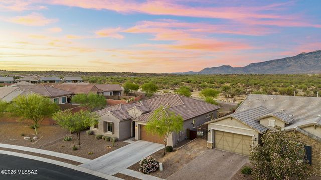 12744 N Lauterbrunnen Lane, Oro Valley, AZ 85755