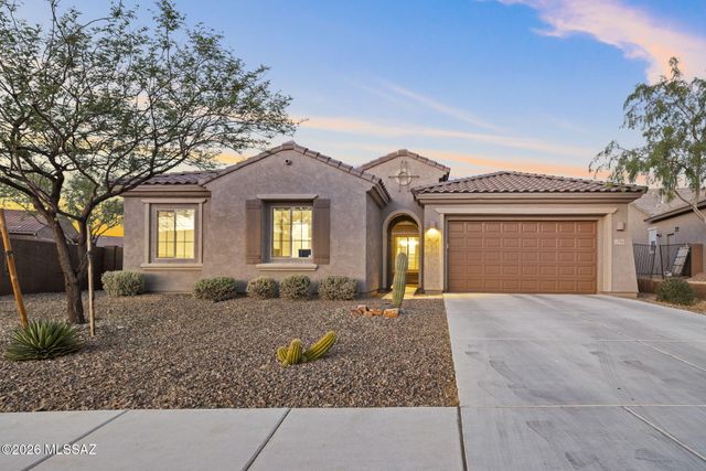 12744 N Lauterbrunnen Lane, Oro Valley, AZ 85755