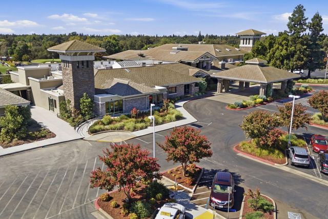 5616 Red Willow Ln, Roseville, CA 95747