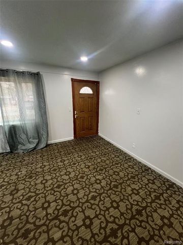 3541 Toepfer Road, Warren, MI 48091