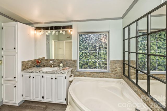 25 Asa Court, Black Mountain, NC 28711