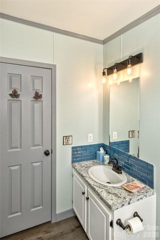 25 Asa Court, Black Mountain, NC 28711