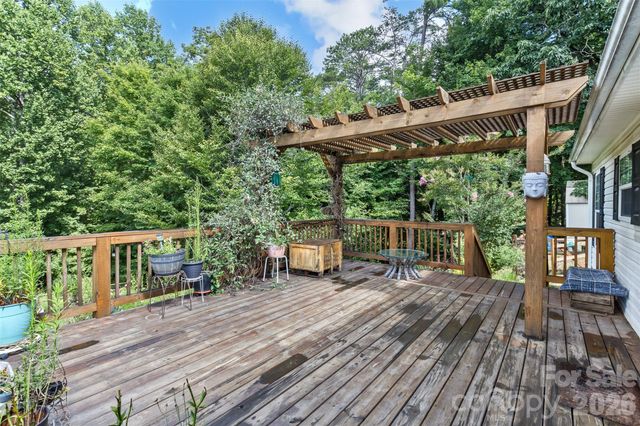 25 Asa Court, Black Mountain, NC 28711