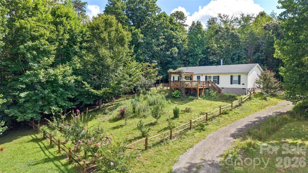 25 Asa Court, Black Mountain, NC 28711