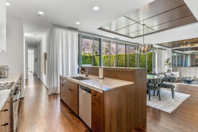 1961 S Palm Canyon Drive 2, Palm Springs, CA 92264