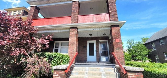 425 12th Street, Niagara Falls, NY 14303