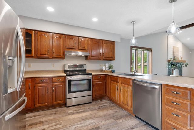 5417 Stonecreek Trail, Fort Wayne, IN 46825