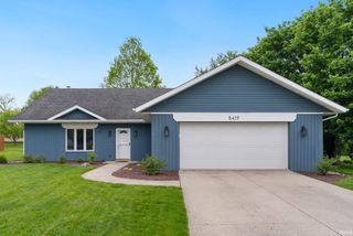 5417 Stonecreek Trail, Fort Wayne, IN 46825