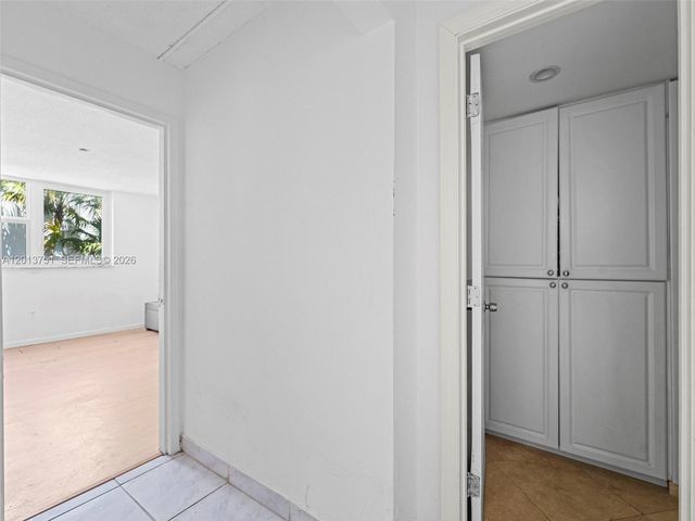 720 Collins Ave 204, Miami Beach, FL 33139