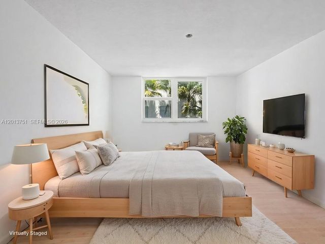 720 Collins Ave 204, Miami Beach, FL 33139