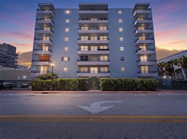 720 Collins Ave 204, Miami Beach, FL 33139
