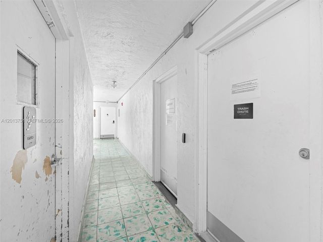 720 Collins Ave 204, Miami Beach, FL 33139