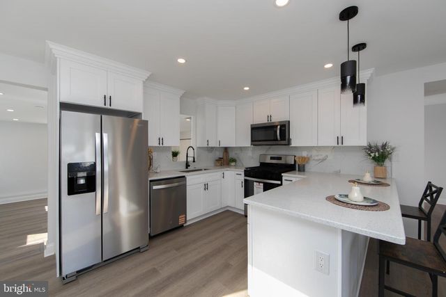 141 OAK AVE, Runnemede, NJ 08078