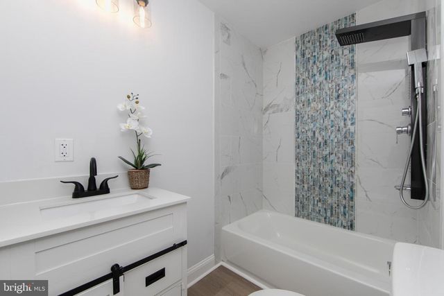 141 OAK AVE, Runnemede, NJ 08078