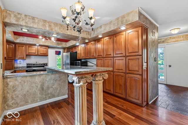 6502 Landborough Drive S, Indianapolis, IN 46220