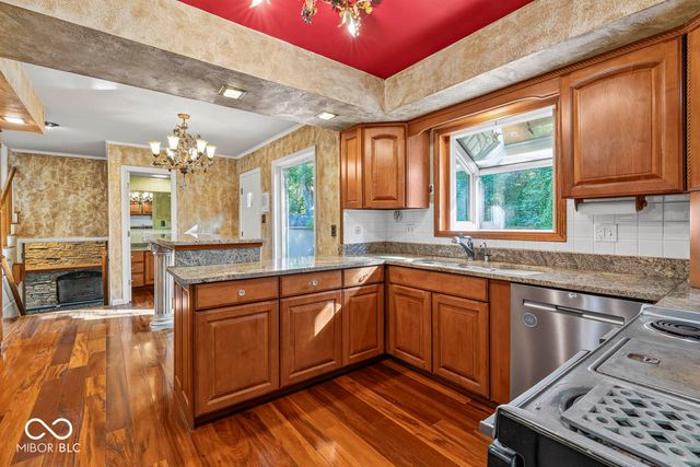 6502 Landborough Drive S, Indianapolis, IN 46220