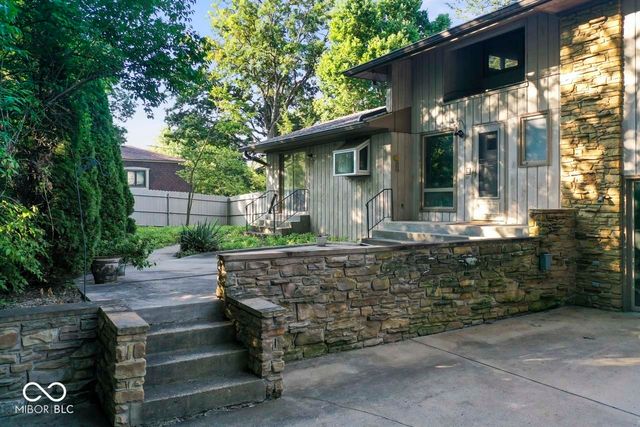 6502 Landborough Drive S, Indianapolis, IN 46220