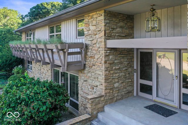 6502 Landborough Drive S, Indianapolis, IN 46220