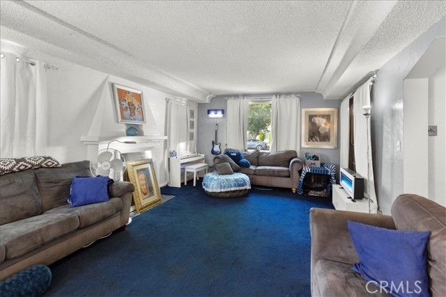 3640 W 60th Street, Los Angeles, CA 90043