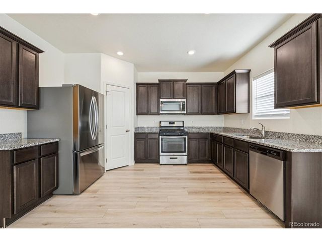 7240 Fall River Cir, Frederick, CO 80530