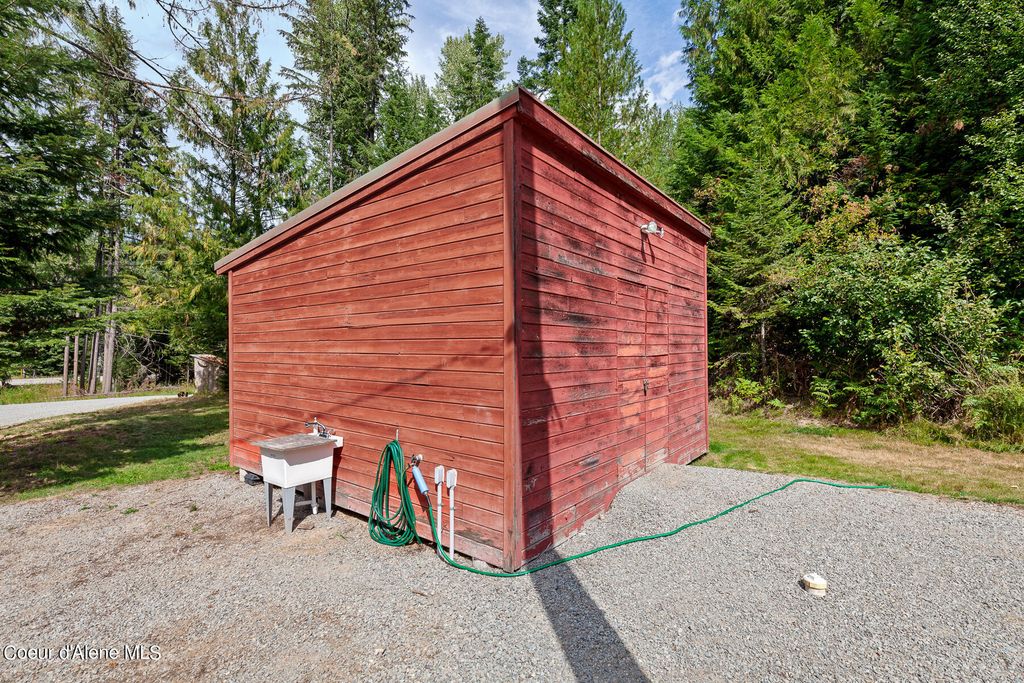 9076 CDA River Rd, Kingston, ID 83839 photo 5