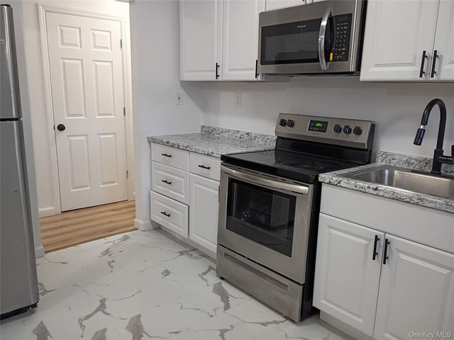 67 Albany Avenue A&B, Flanders, NY 11901