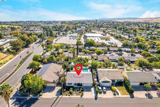 5 Terranova Dr, Antioch, CA 94509