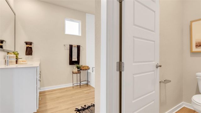 1852 Crooked Creek ST, Leander, TX 78641