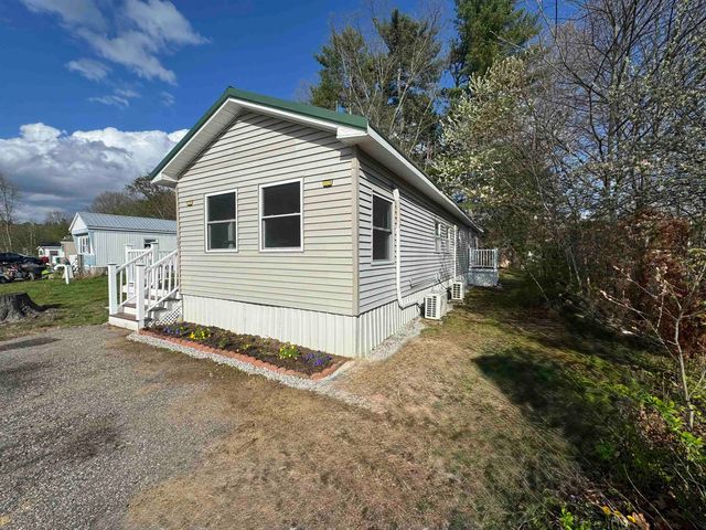 27 Mavis Avenue, Rochester, NH 03867