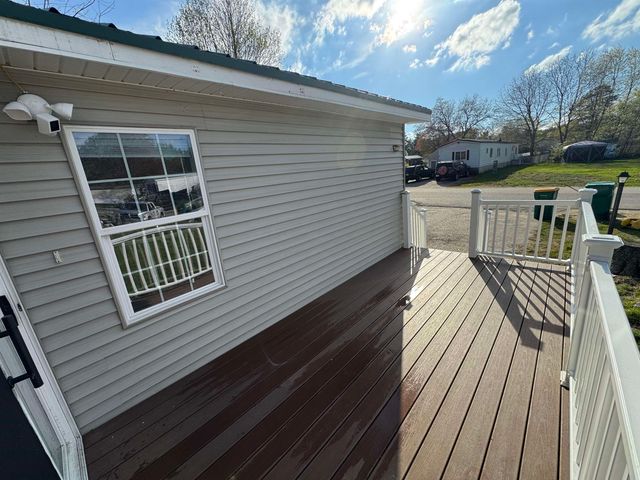 27 Mavis Avenue, Rochester, NH 03867