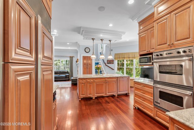 600 Little Silver Point Road, Little Silver, NJ 07739
