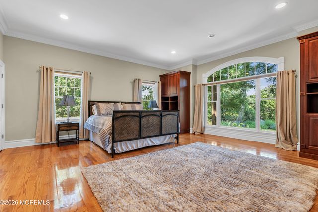 600 Little Silver Point Road, Little Silver, NJ 07739