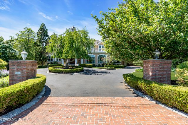600 Little Silver Point Road, Little Silver, NJ 07739