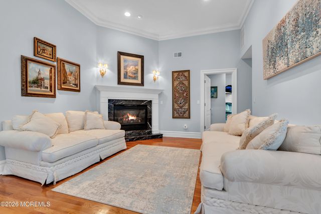 600 Little Silver Point Road, Little Silver, NJ 07739
