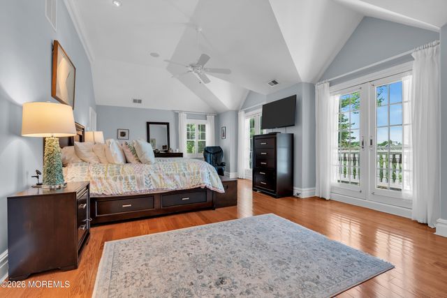 600 Little Silver Point Road, Little Silver, NJ 07739