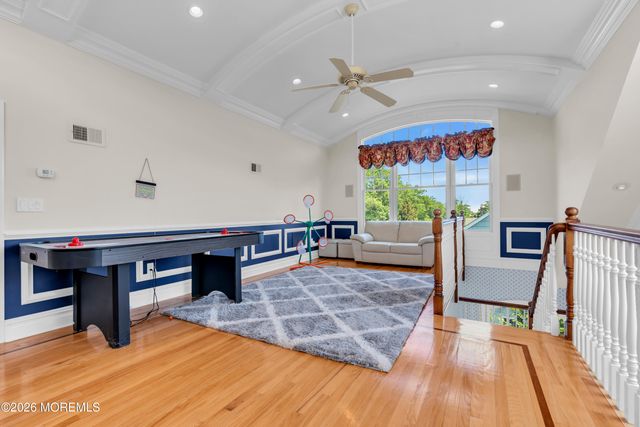 600 Little Silver Point Road, Little Silver, NJ 07739