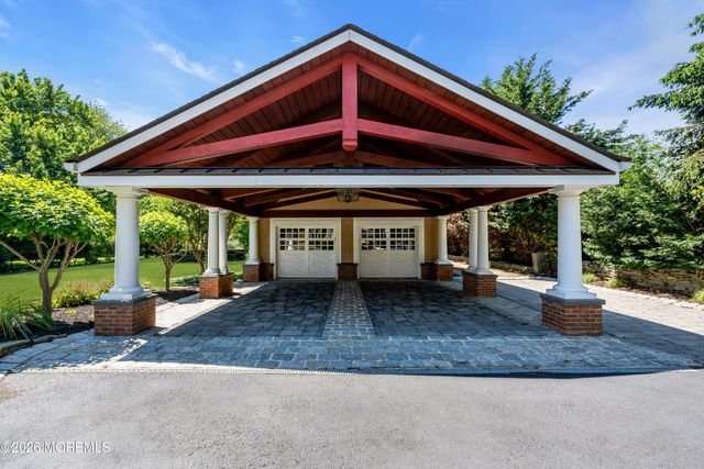 600 Little Silver Point Road, Little Silver, NJ 07739