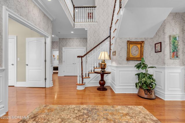 600 Little Silver Point Road, Little Silver, NJ 07739