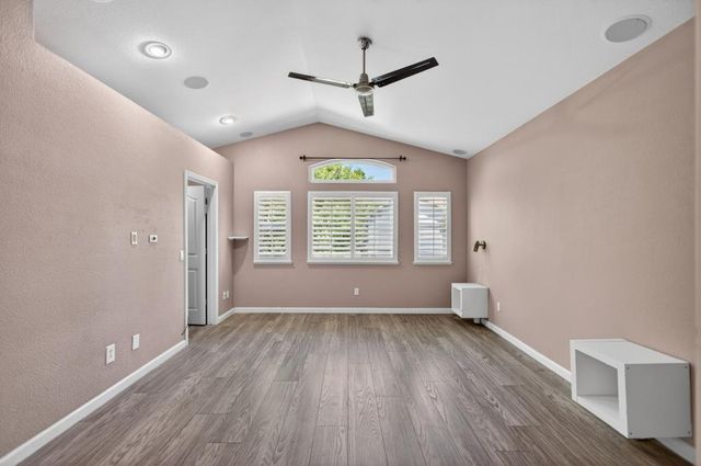 8758 Freesia Dr, Elk Grove, CA 95624