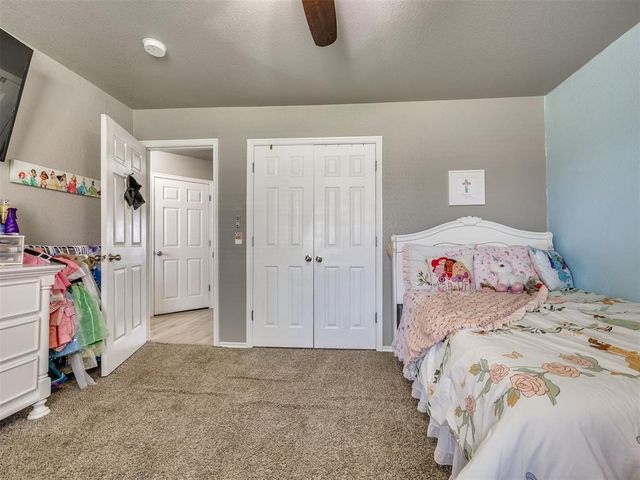 625 SW 38th Place, Moore, OK 73160