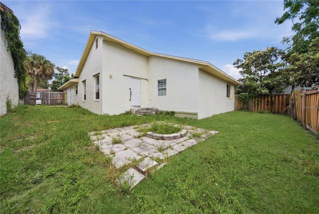 2248 GREENVIEW CIRCLE, Orlando, FL 32808
