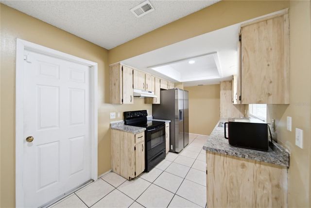 2248 GREENVIEW CIRCLE, Orlando, FL 32808