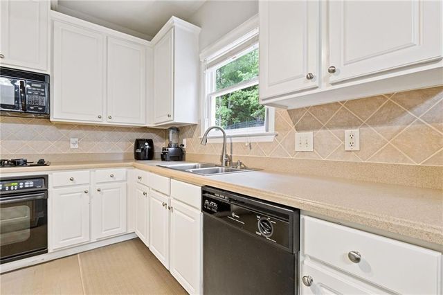 3430 Vista Creek Drive, Dacula, GA 30019