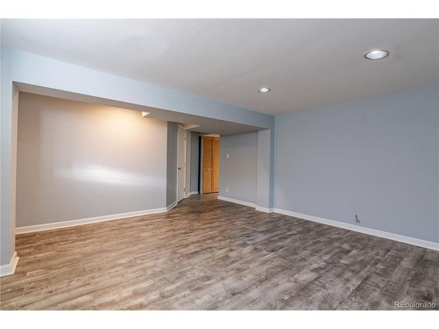 1842 S Dahlia St, Denver, CO 80222