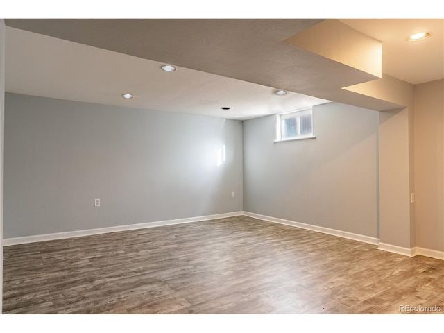 1842 S Dahlia St, Denver, CO 80222